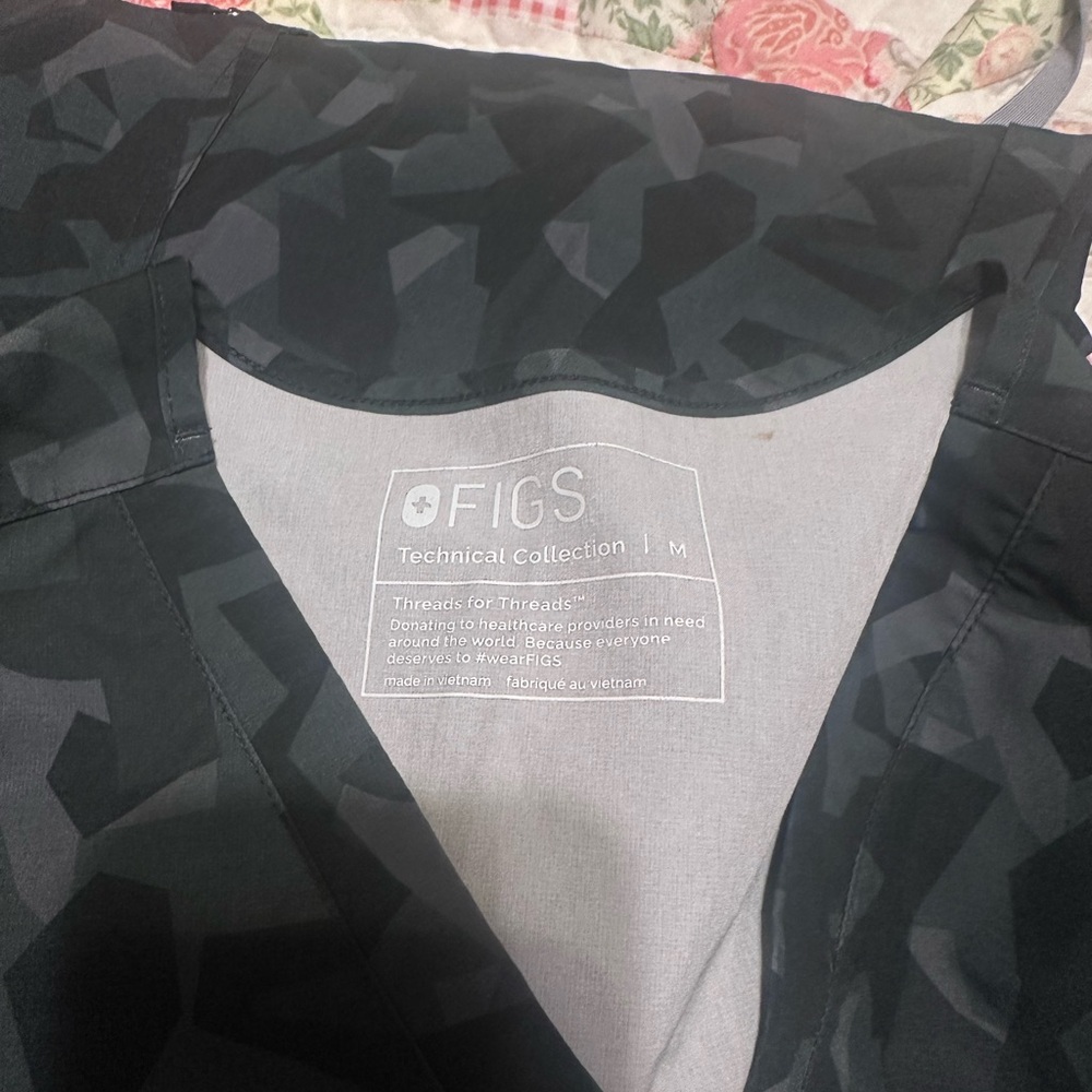 Figs Technical Collection Black Scrub set